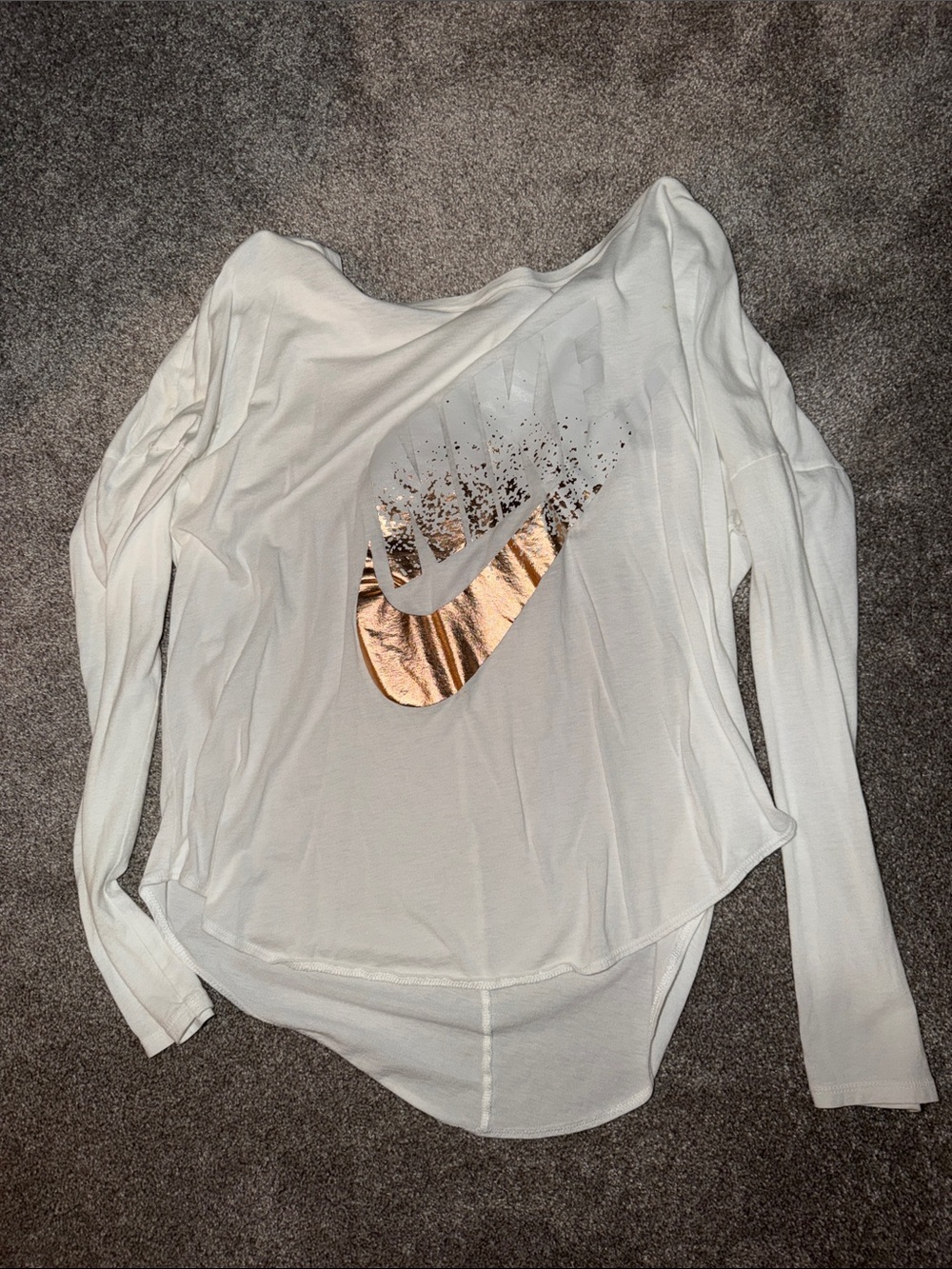 Nike White Long-Sleeve Tee with Metallic Rose Gold Swoosh